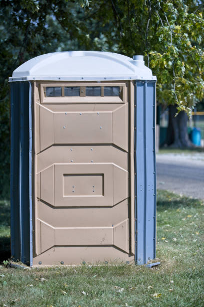 Best Portable restroom trailer rental  in Franklin, OH